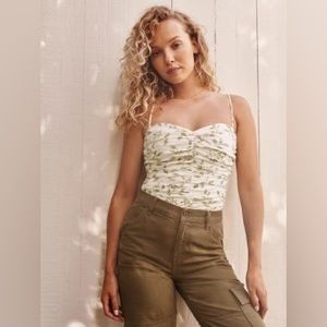 NWOT Reformation Fennel Linen Top in Cypress size 0
